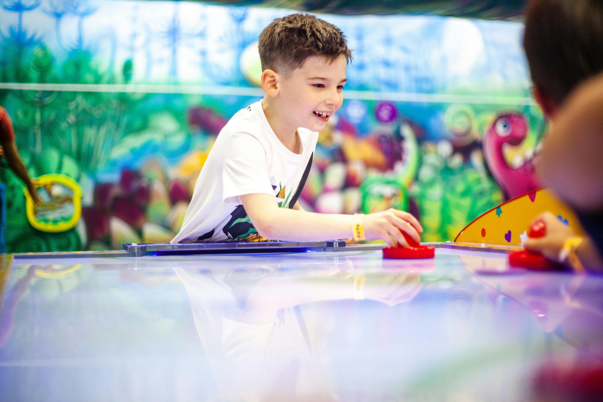 pexels-flammenwerferthirtyfive-12574462 mall play area